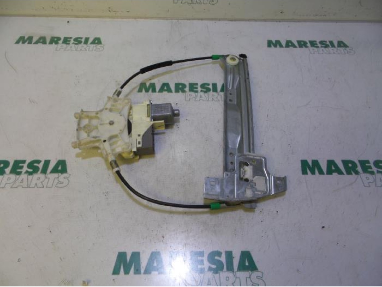 Peugeot - 407 - Fenstermechanik 4-türig links hinten
