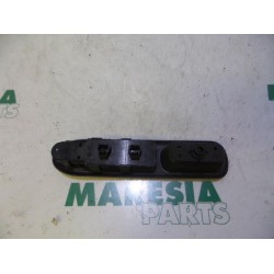 Peugeot - 407 - Multi-functional window switch