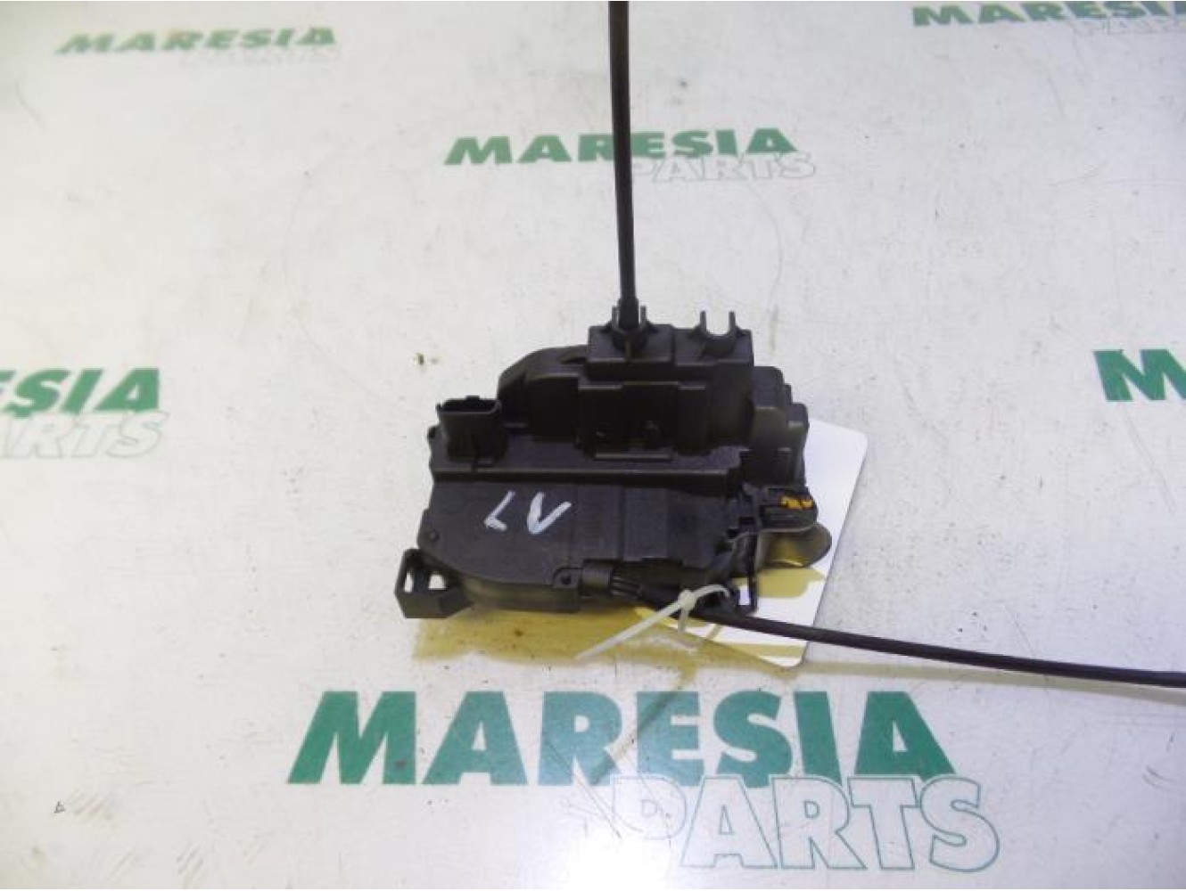 Renault - Clio - Door lock mechanism 4-door, front left
