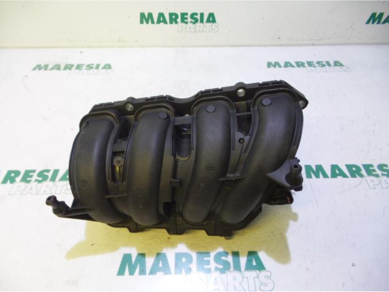 Peugeot - 207 - Intake manifold