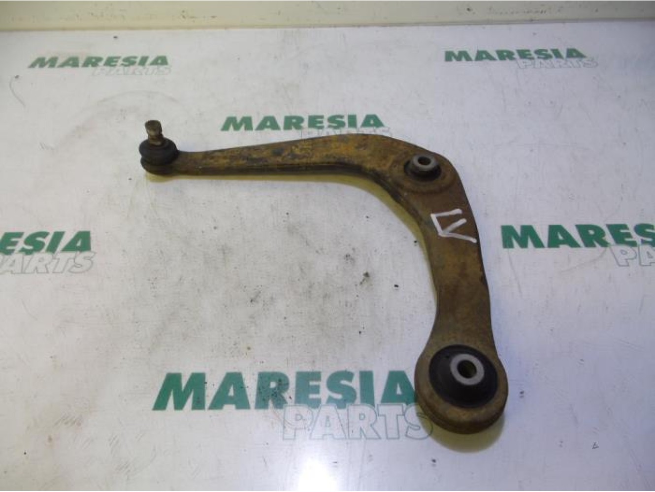 Peugeot - 206 - Front lower wishbone, left