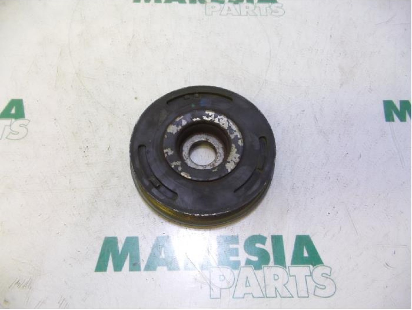 Peugeot - 407 - Crankshaft pulley
