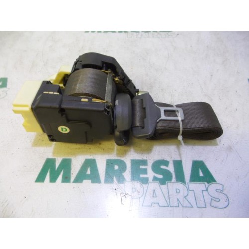 Fiat - Punto - Front seatbelt, right
