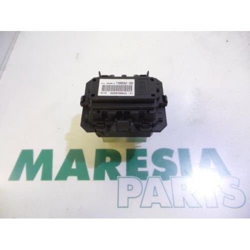Renault - Megane - Heater resistor