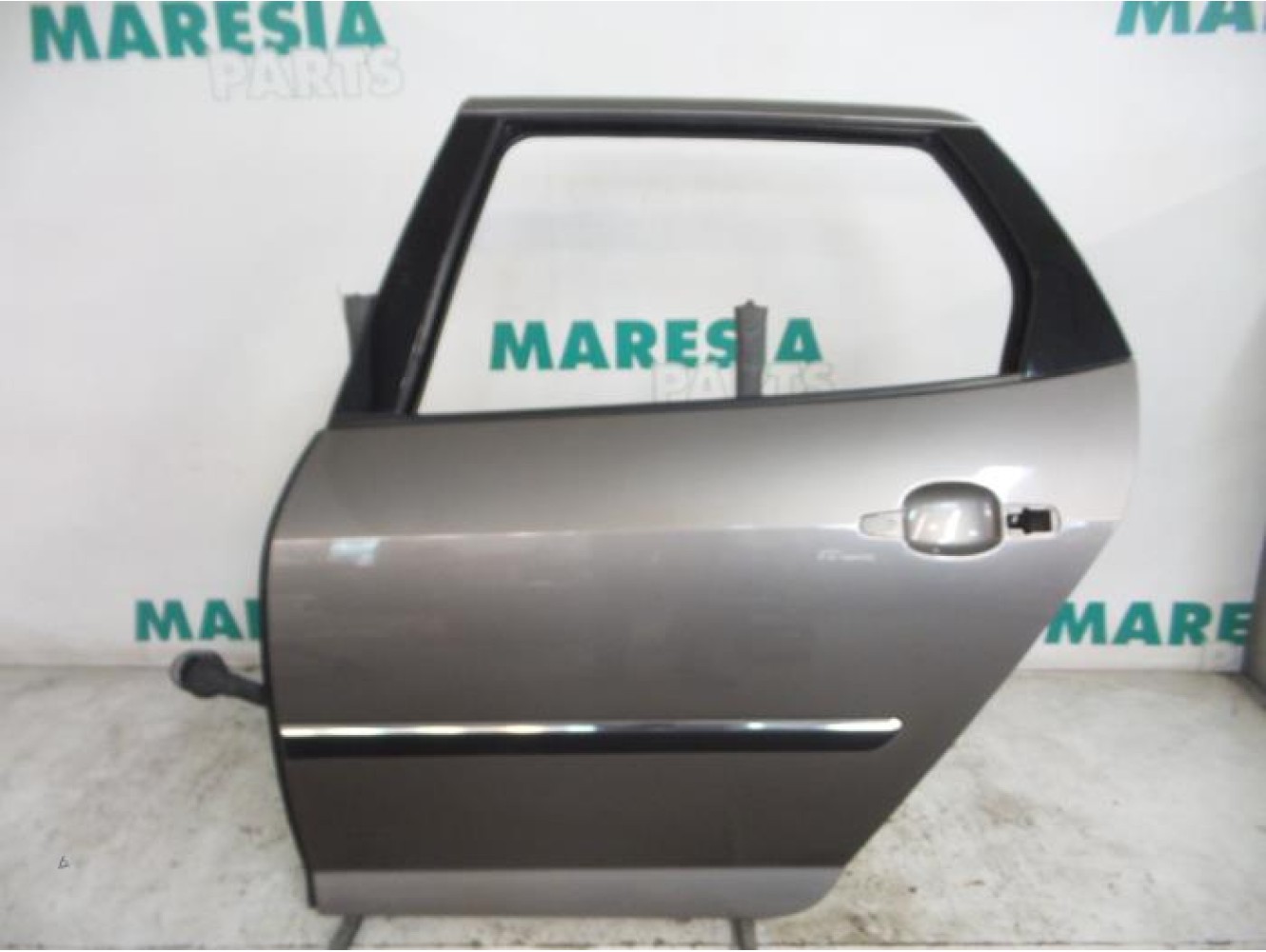 Peugeot - 407 - Portière 4portes arrière gauche