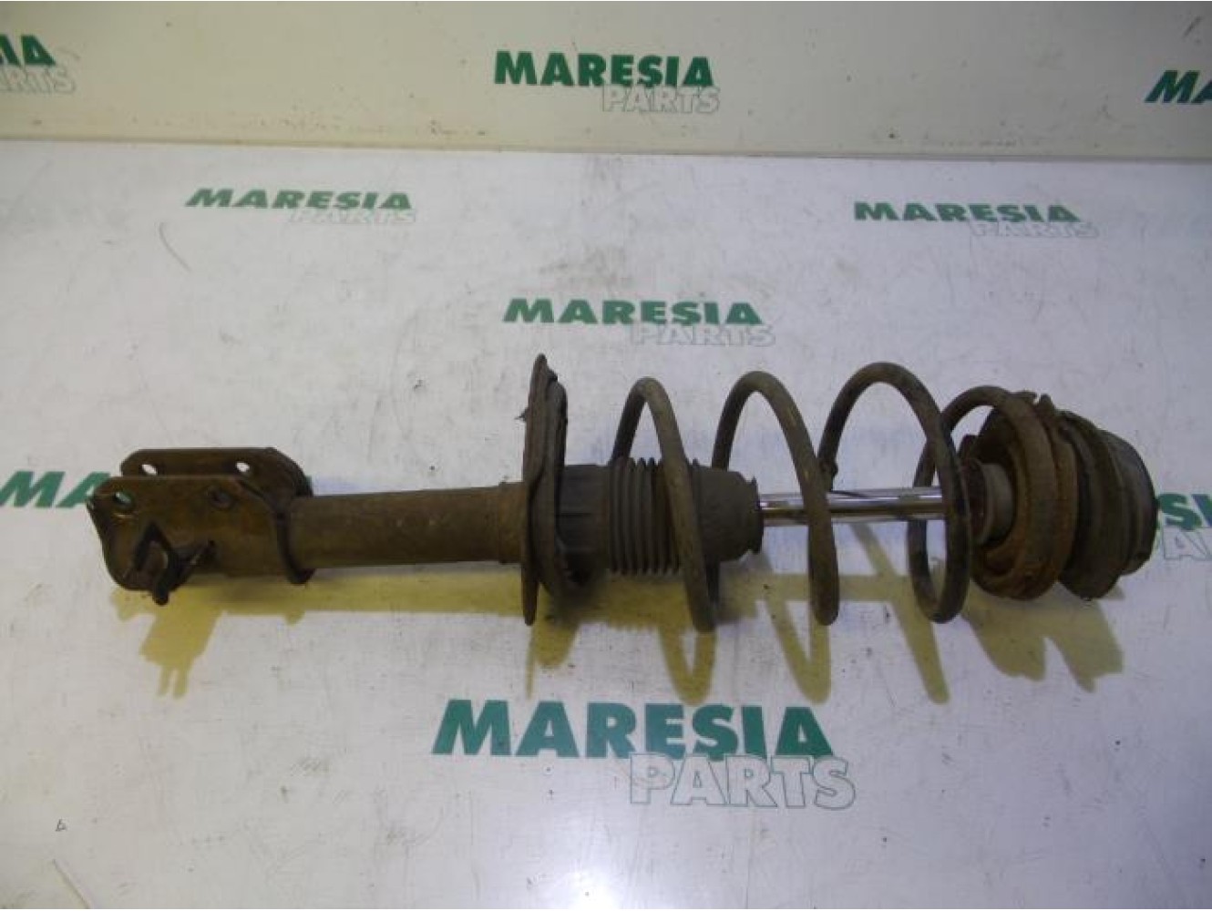 Fiat - Punto - Front shock absorber rod, right