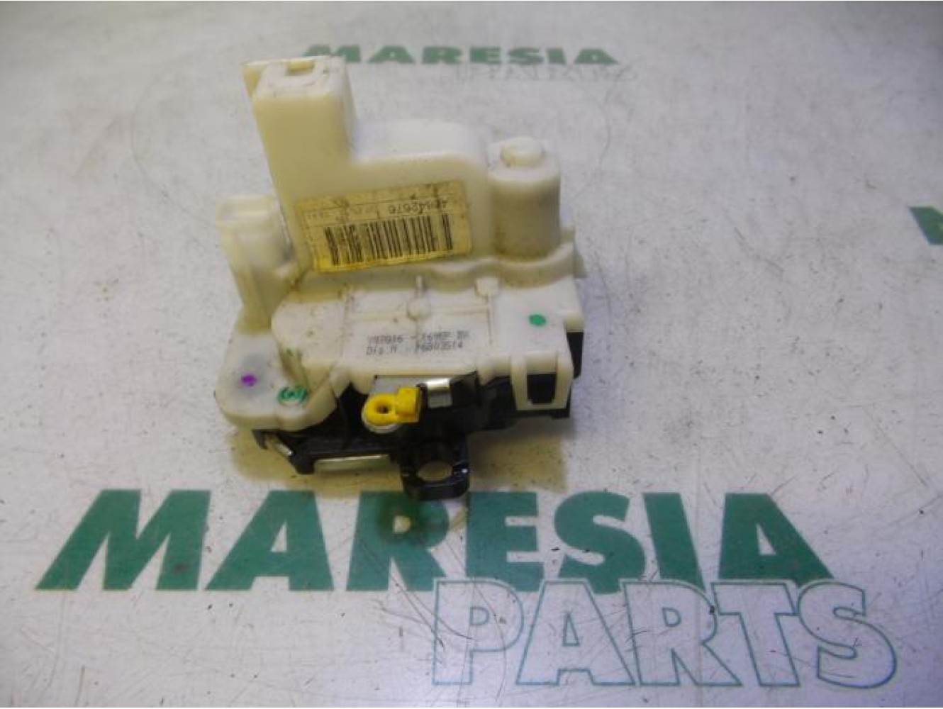 Fiat - Panda - Rear door mechanism 4-door, right