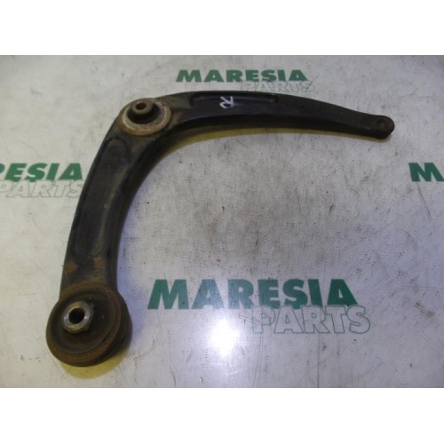 Peugeot - 307 - Front lower wishbone, right
