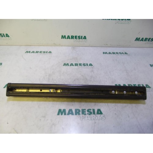 Renault - Espace - Seat rails, left