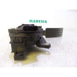 Renault - Clio - Throttle pedal position sensor