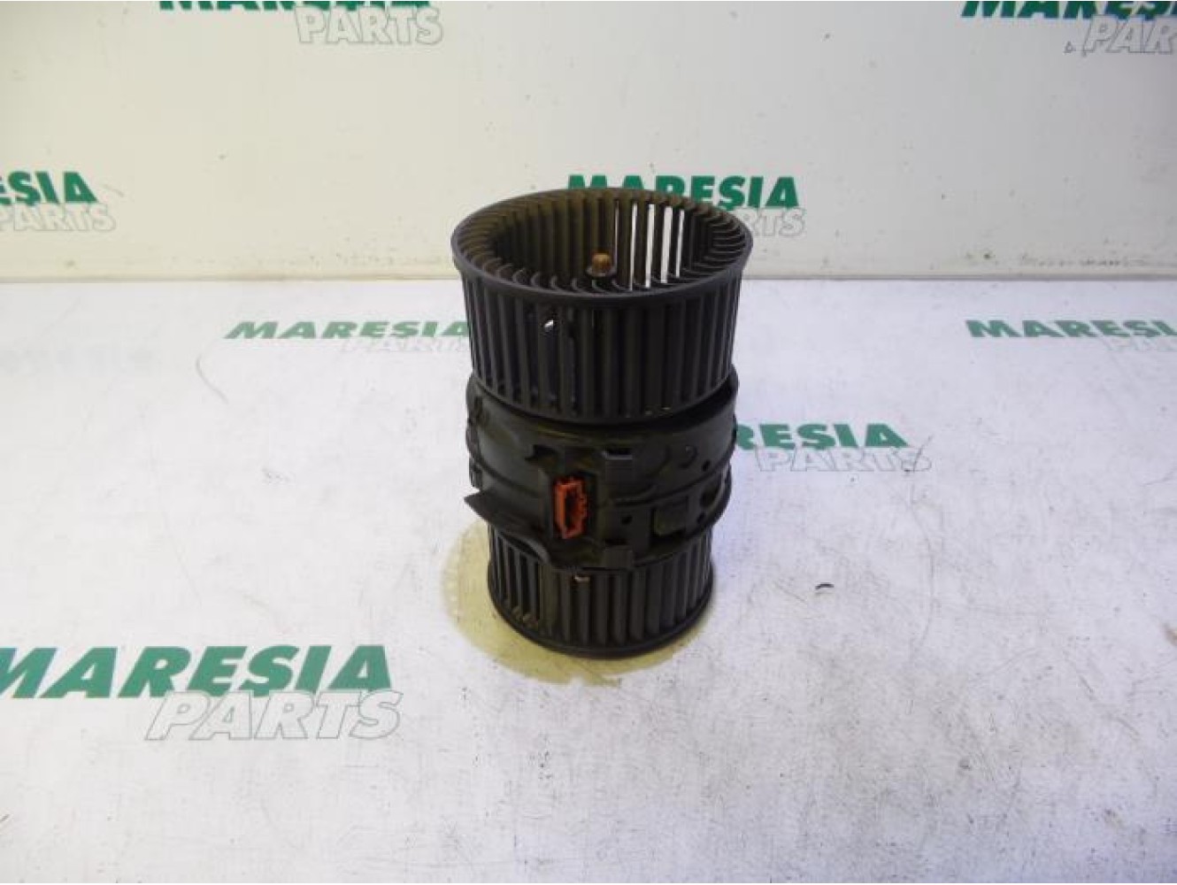 Renault - Megane - Heating and ventilation fan motor