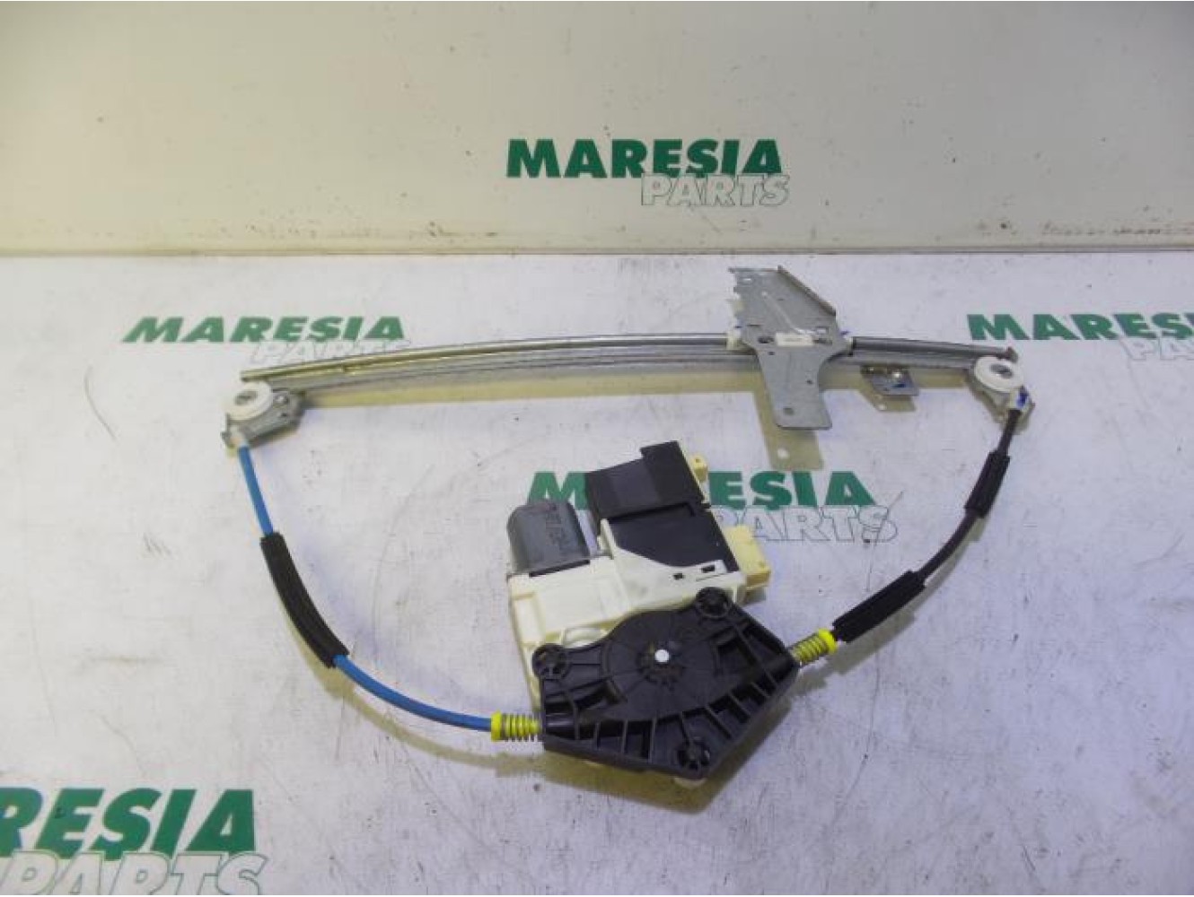 Peugeot - 307 - Window mechanism 4-door, front left
