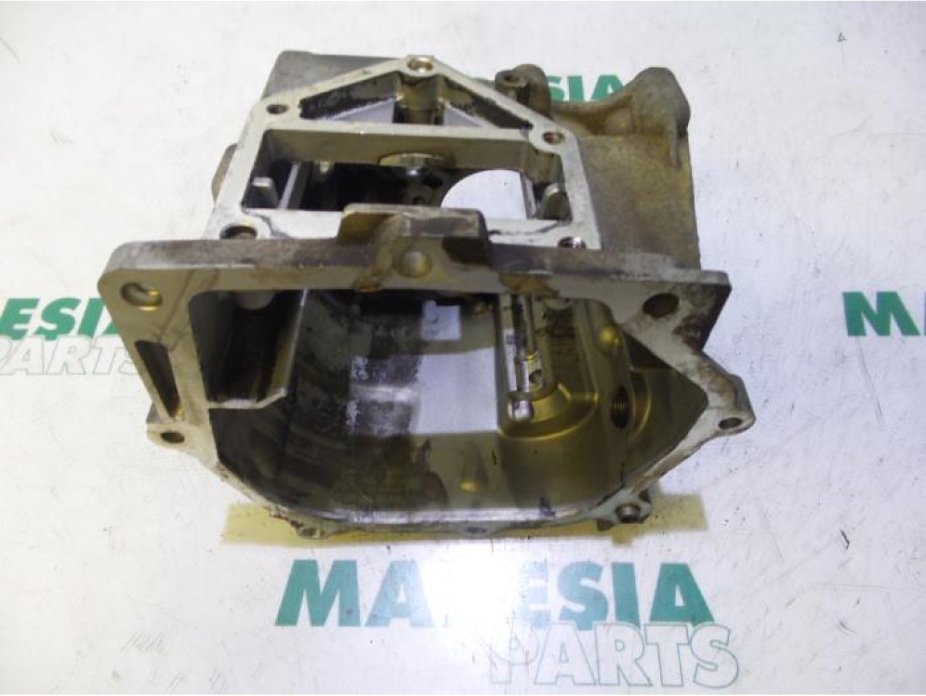 Fiat - Punto - Gearbox casing