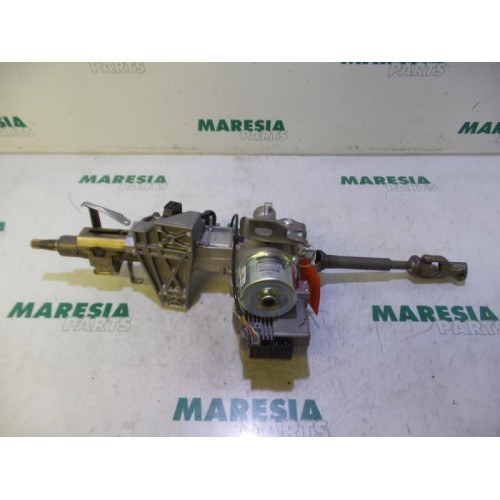 Renault - Clio - Steering column housing