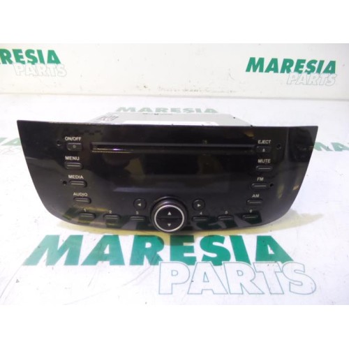 Fiat - Punto - Radio CD player