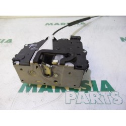 Fiat - Punto - Front door lock mechanism 4-door, right