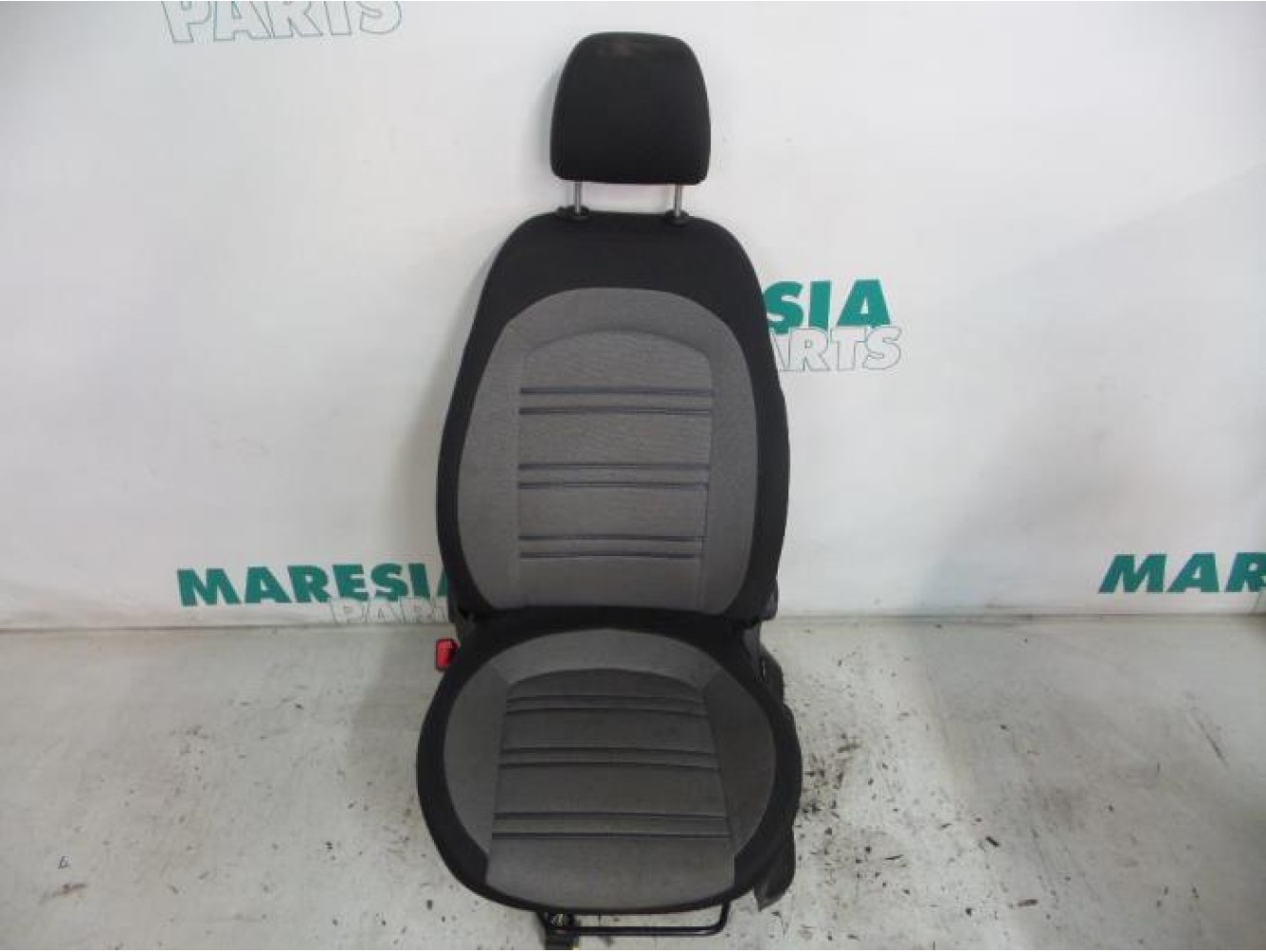 Fiat - Punto - Sitz links