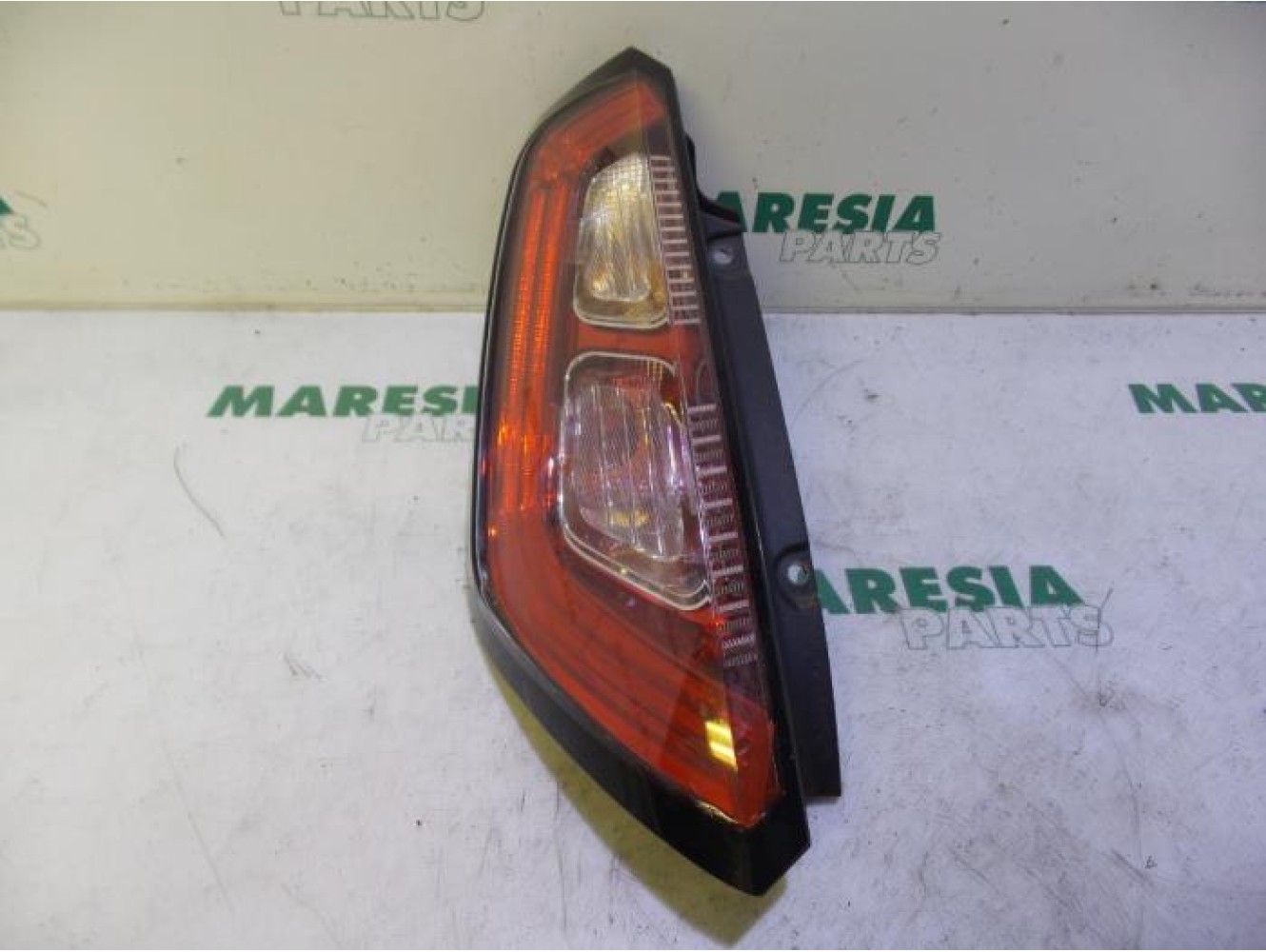Fiat - Punto - Achterlicht links