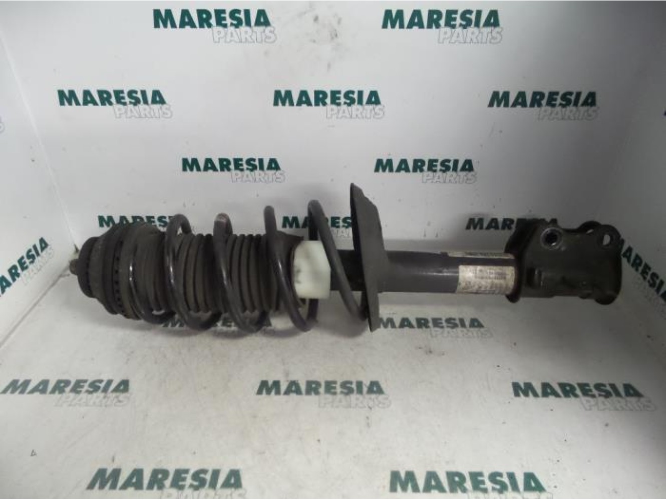 Fiat - Punto - Front shock absorber rod, left
