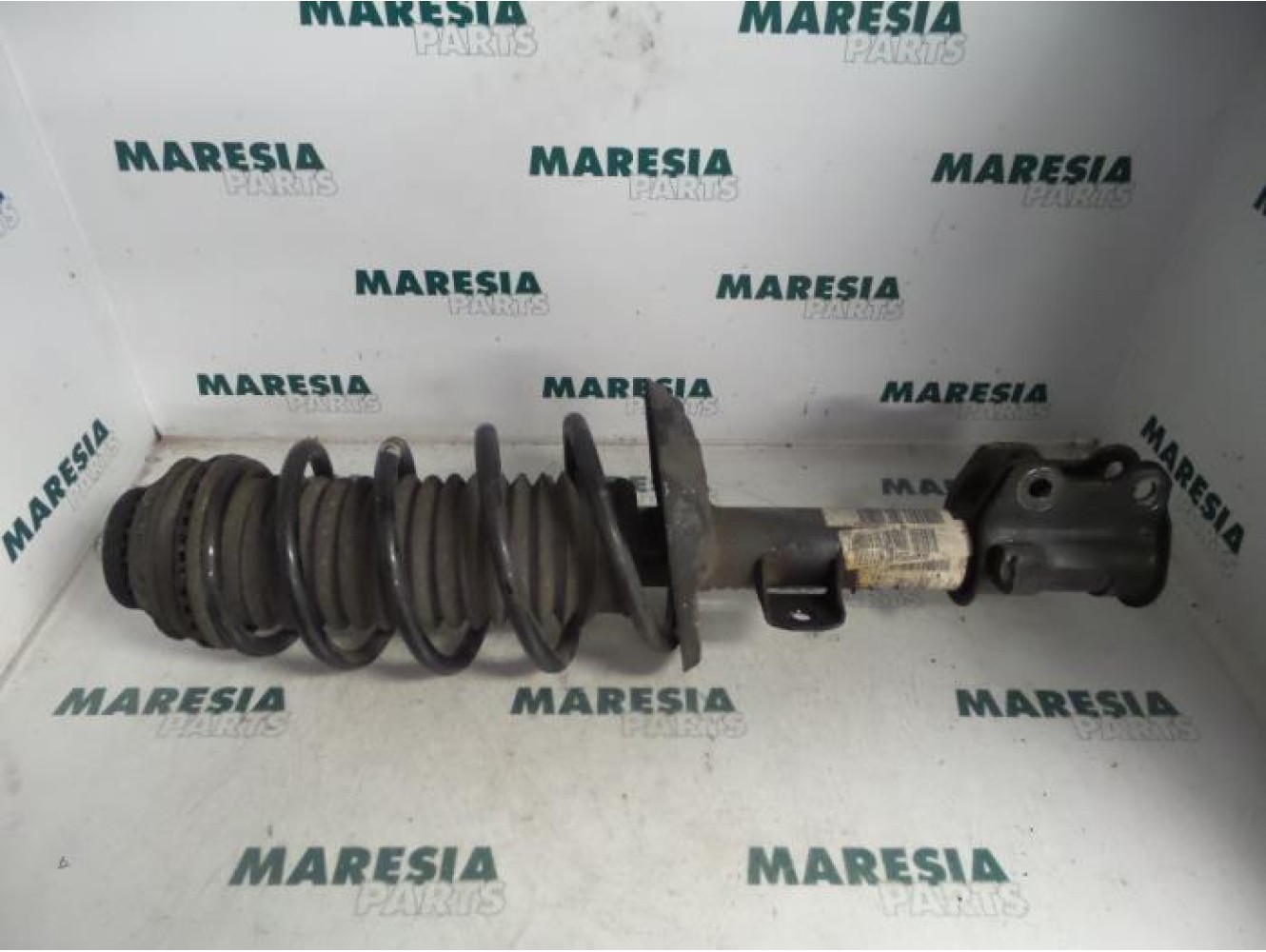 Fiat - Punto - Front shock absorber rod, right