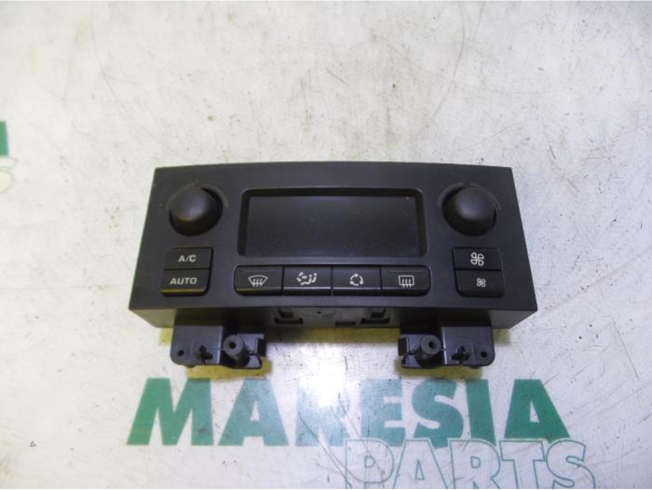 Peugeot - 307 - Panneau de commandes chauffage