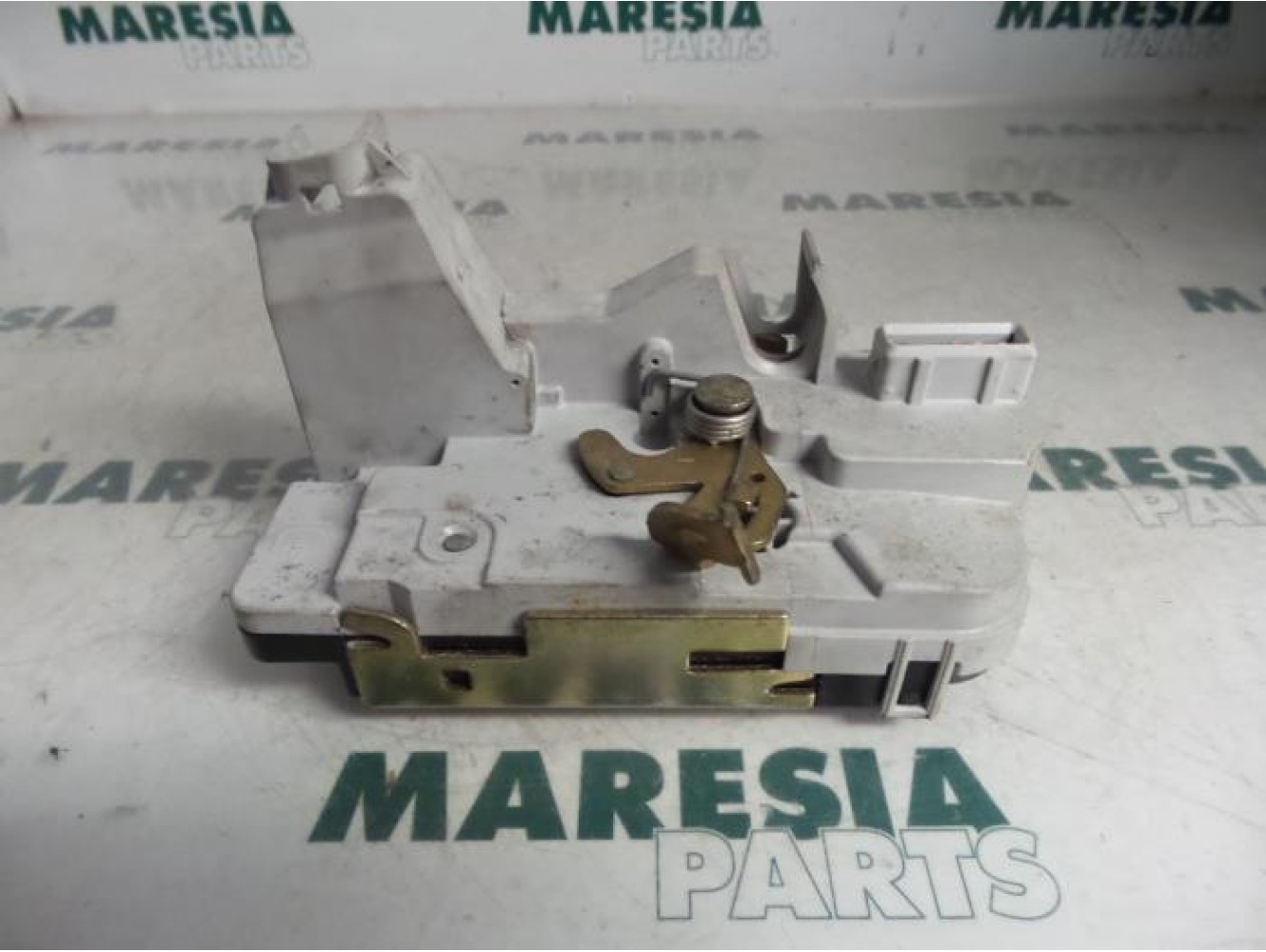 Peugeot - 307 - Türschlossmechanik 4-türig links hinten