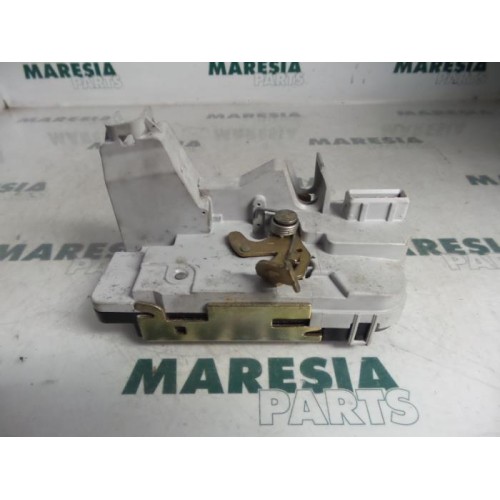 Peugeot - 307 - Rear door lock mechanism 4-door, left