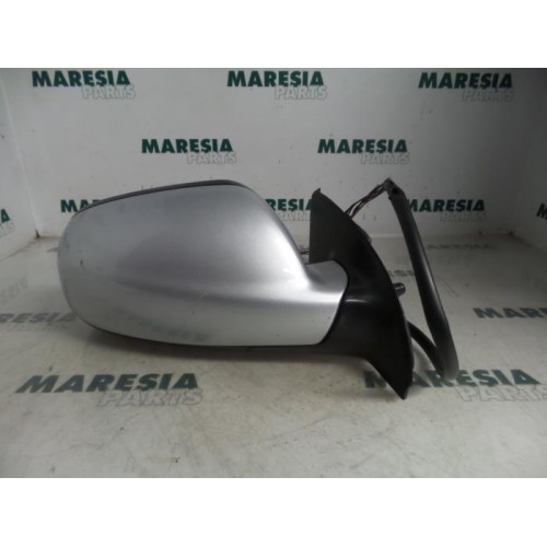 Peugeot - 307 - Wing mirror, right
