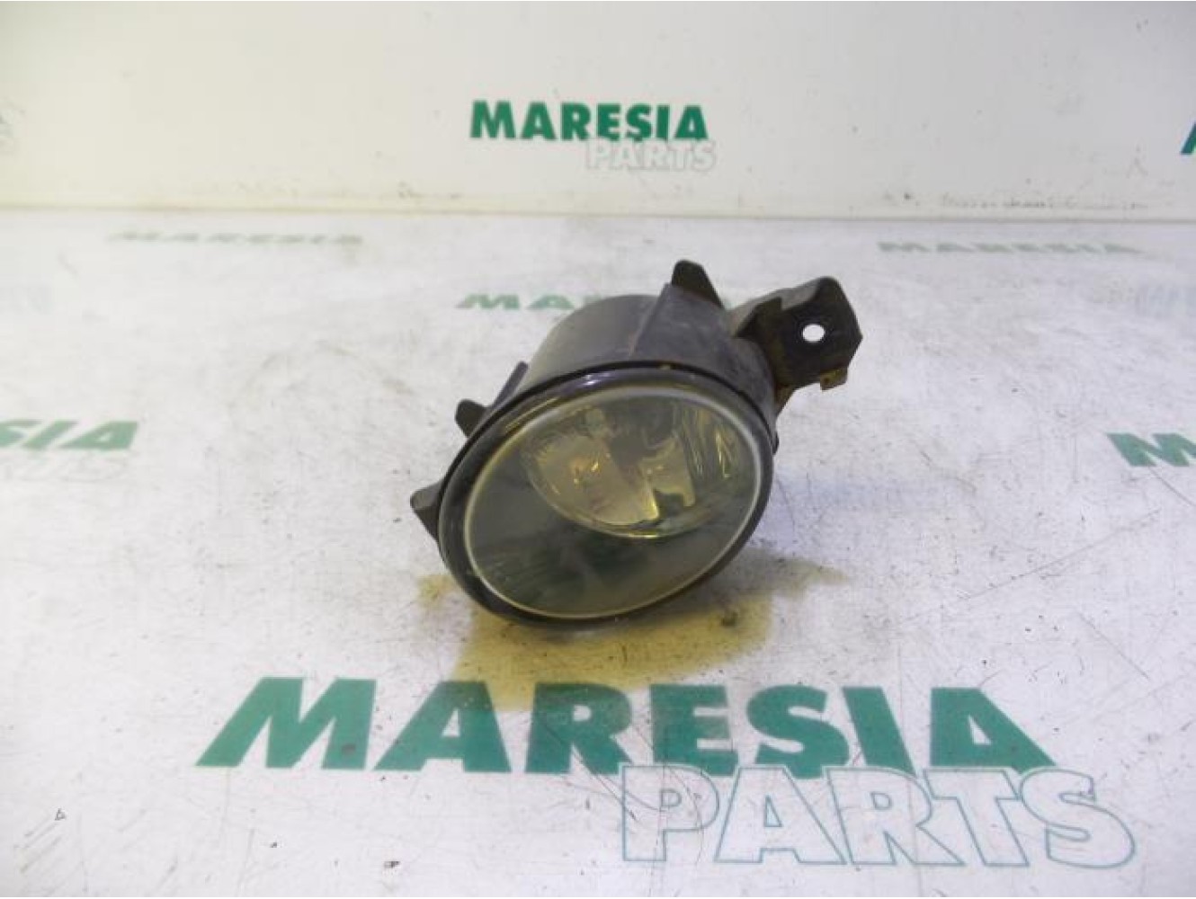 Renault - Clio - Fog light, front left