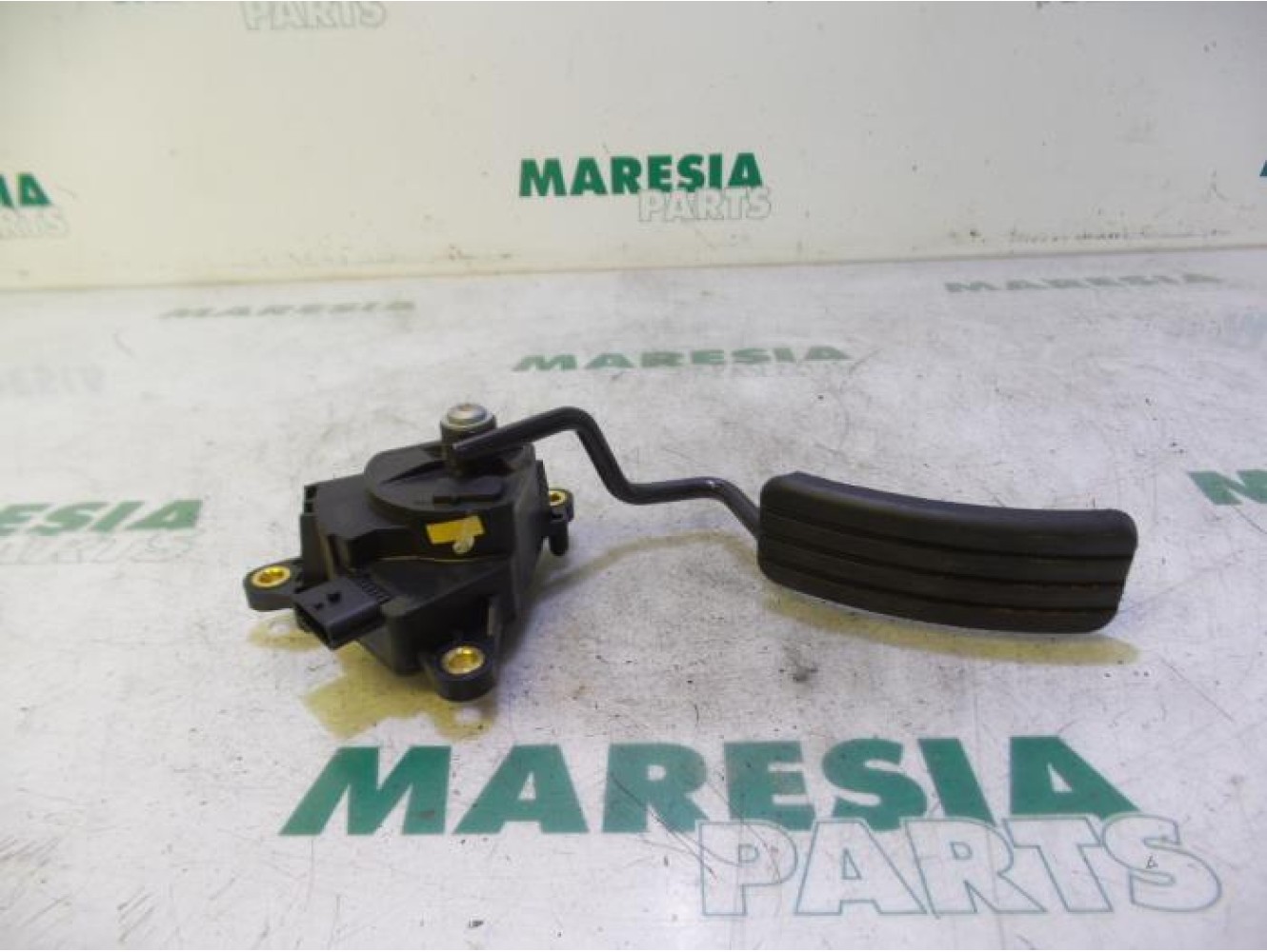 Renault - Clio - Gaspedalposition Sensor