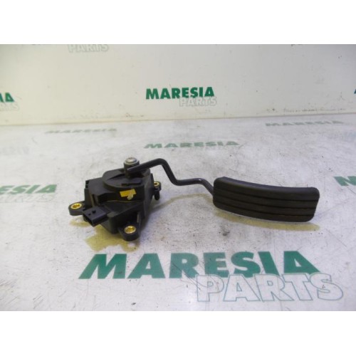 Renault - Clio - Gaspedalposition Sensor