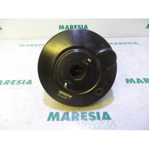 Renault - Clio - Brake servo