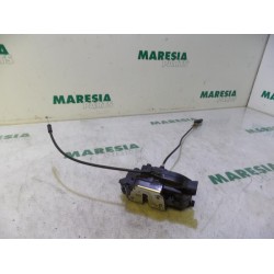Renault - Clio - Front door lock mechanism 4-door, right