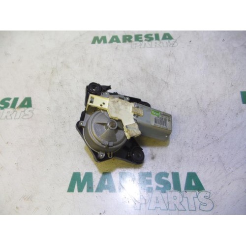 Peugeot - 207 - Rear wiper motor