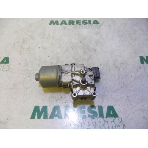 Peugeot - 207 - Front wiper motor