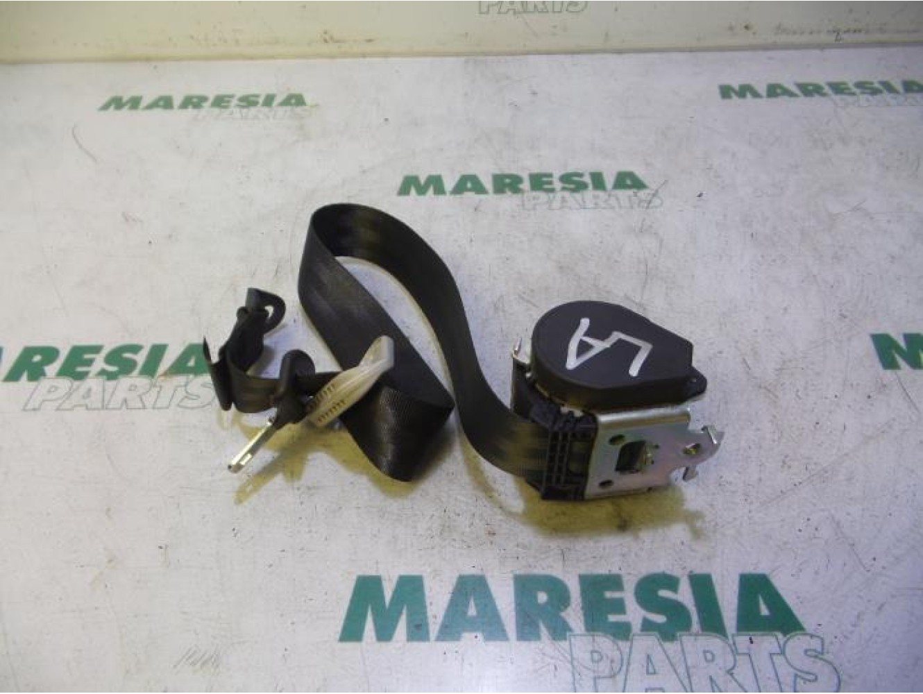 Peugeot - 207 - Sicherheitsgurt links hinten
