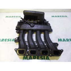 Renault - Megane Scenic - Intake manifold