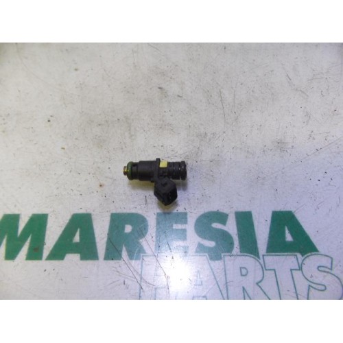 Renault - Clio - Injector (petrol injection)