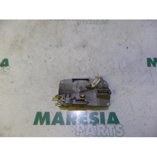 Citroen - C5 - Front door lock mechanism 4-door, right