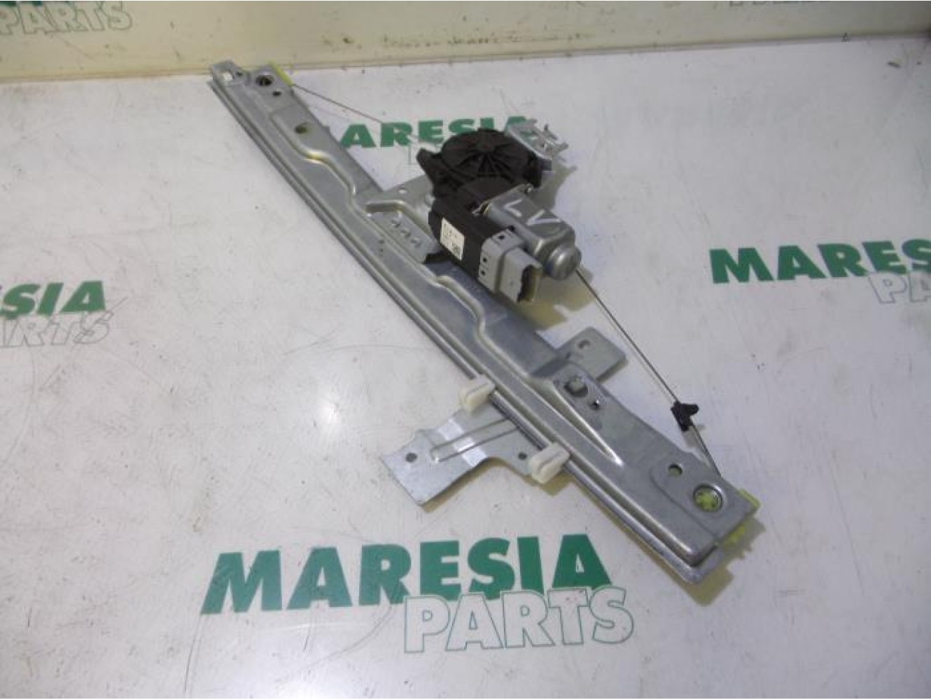 Peugeot - 207 - Window mechanism 4-door, front left