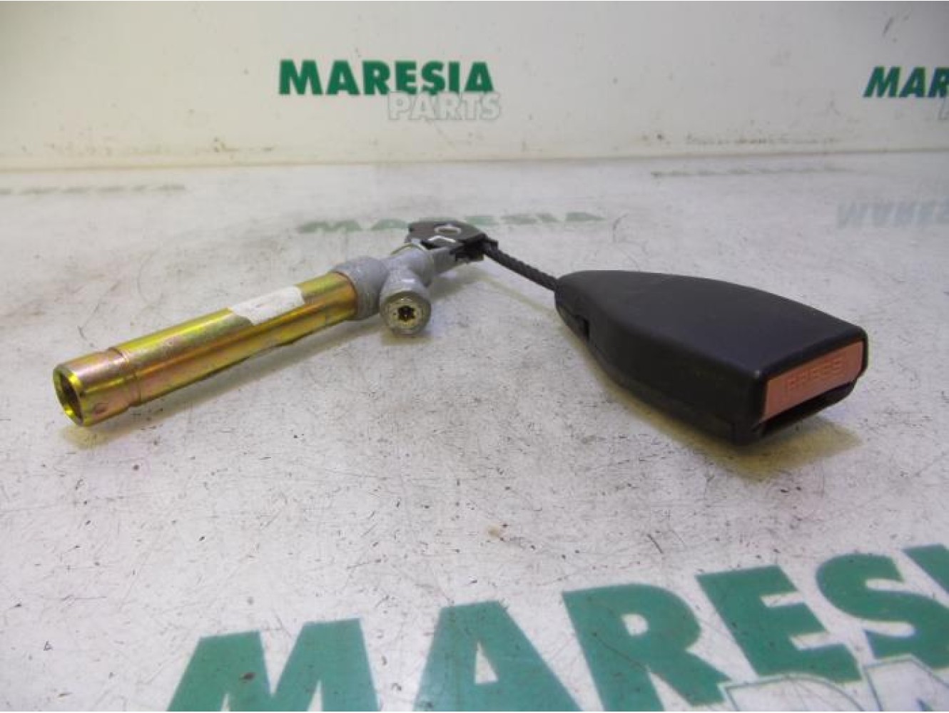 Renault - Twingo - Gordelspanner links