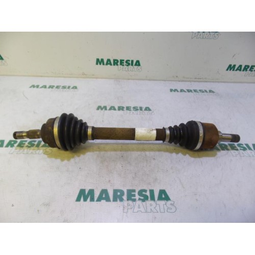Citroen - C5 - Aandrijfas links-voor