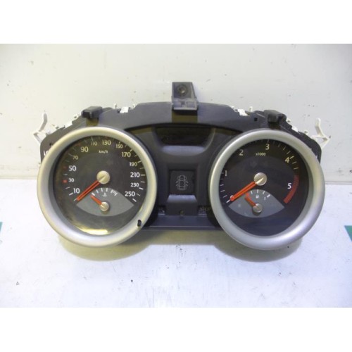 Renault - Megane - Instrumentenbrett