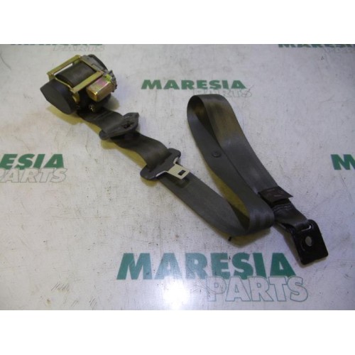 Renault - Megane - Sicherheitsgurt links hinten
