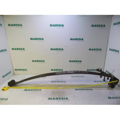 Renault - Master - Blattfeder hinten