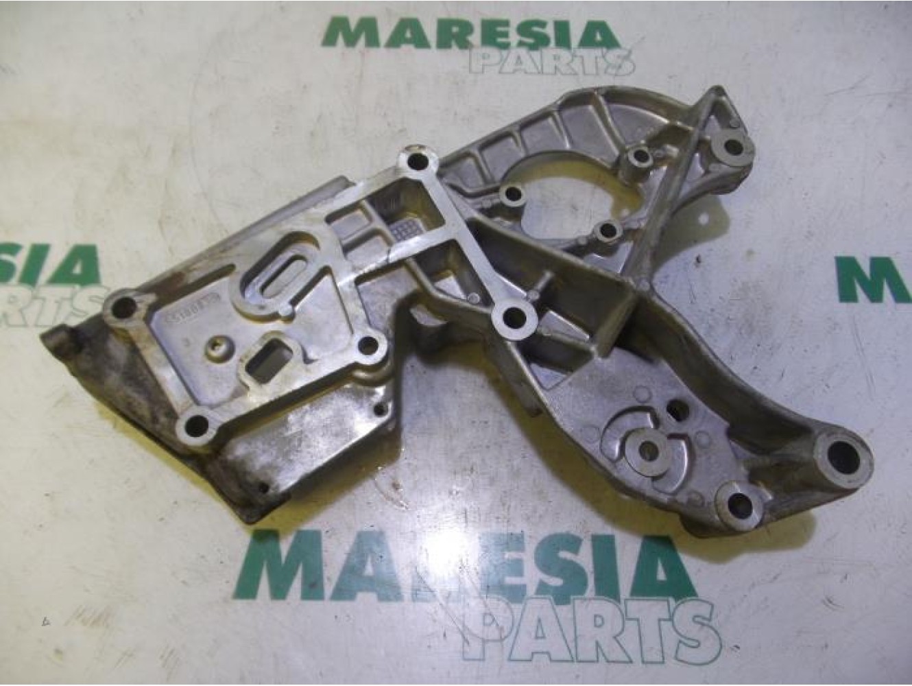Fiat - Doblo - Support (miscellaneous)