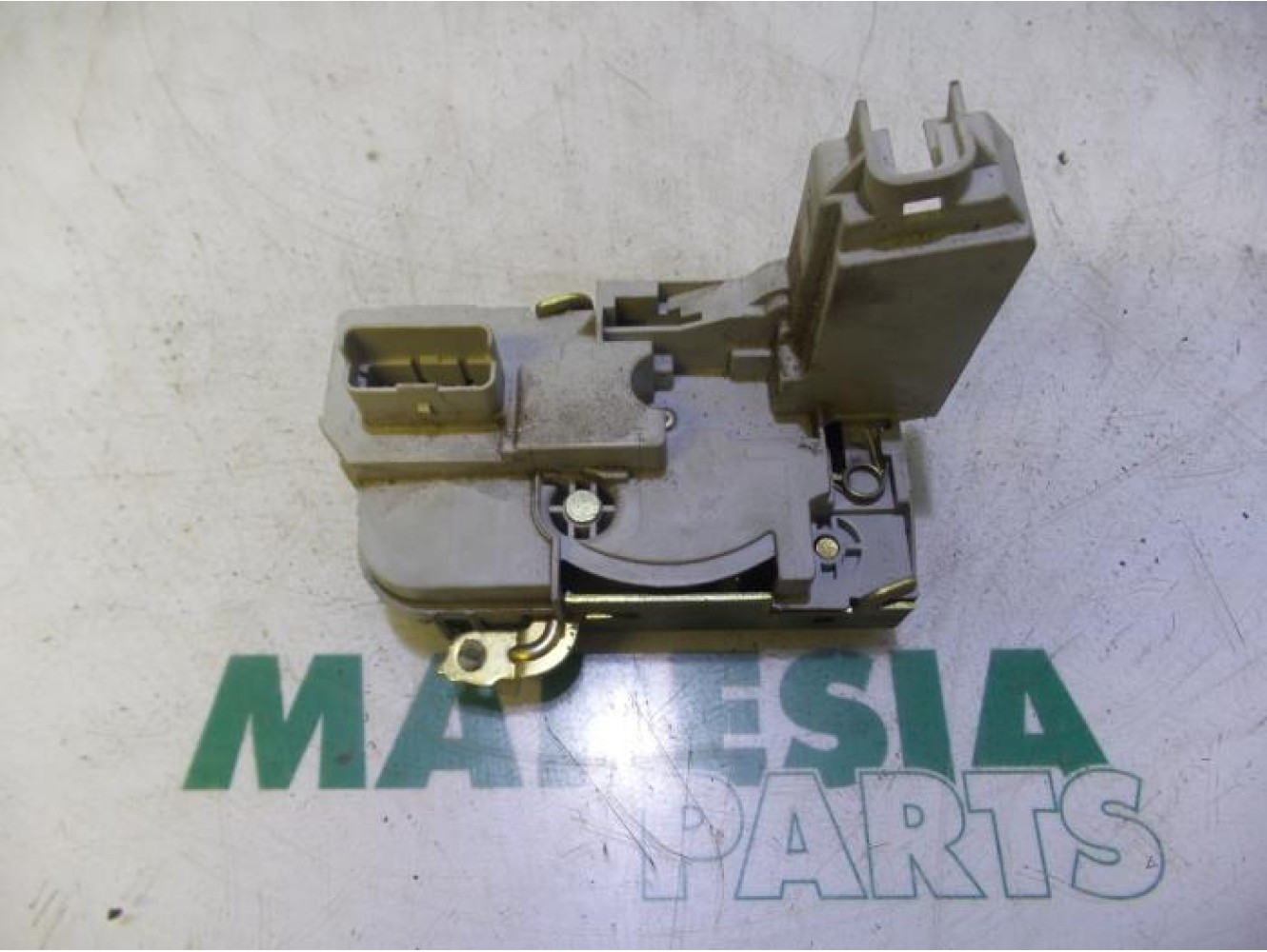 Peugeot - 307 - Front door lock mechanism 4-door, right
