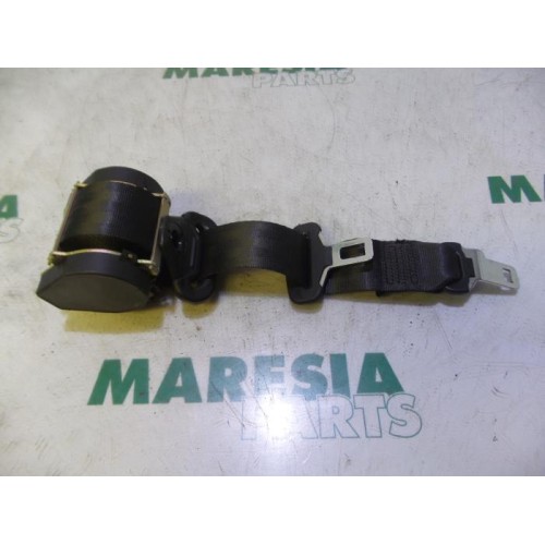 Peugeot - 307 - Rear seatbelt, left