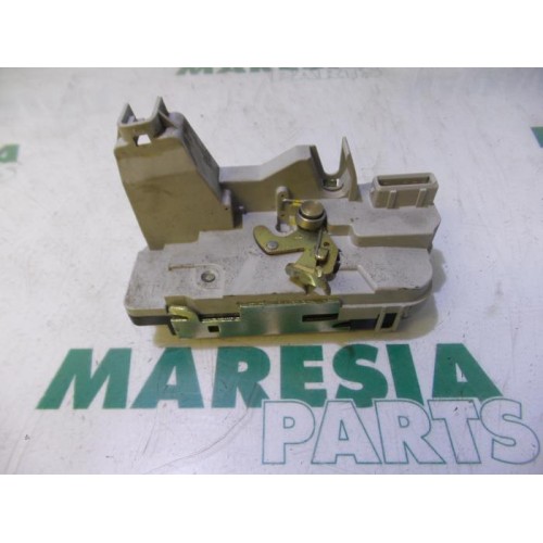 Peugeot - 307 - Rear door lock mechanism 4-door, left