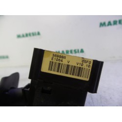 Renault - Megane Scenic - Indicator switch